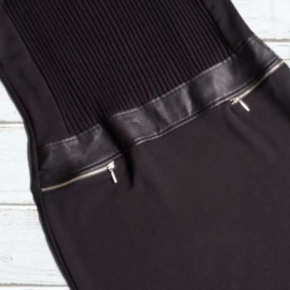 Spense Petite Black Sleeveless Dress - Picture 4 of 7